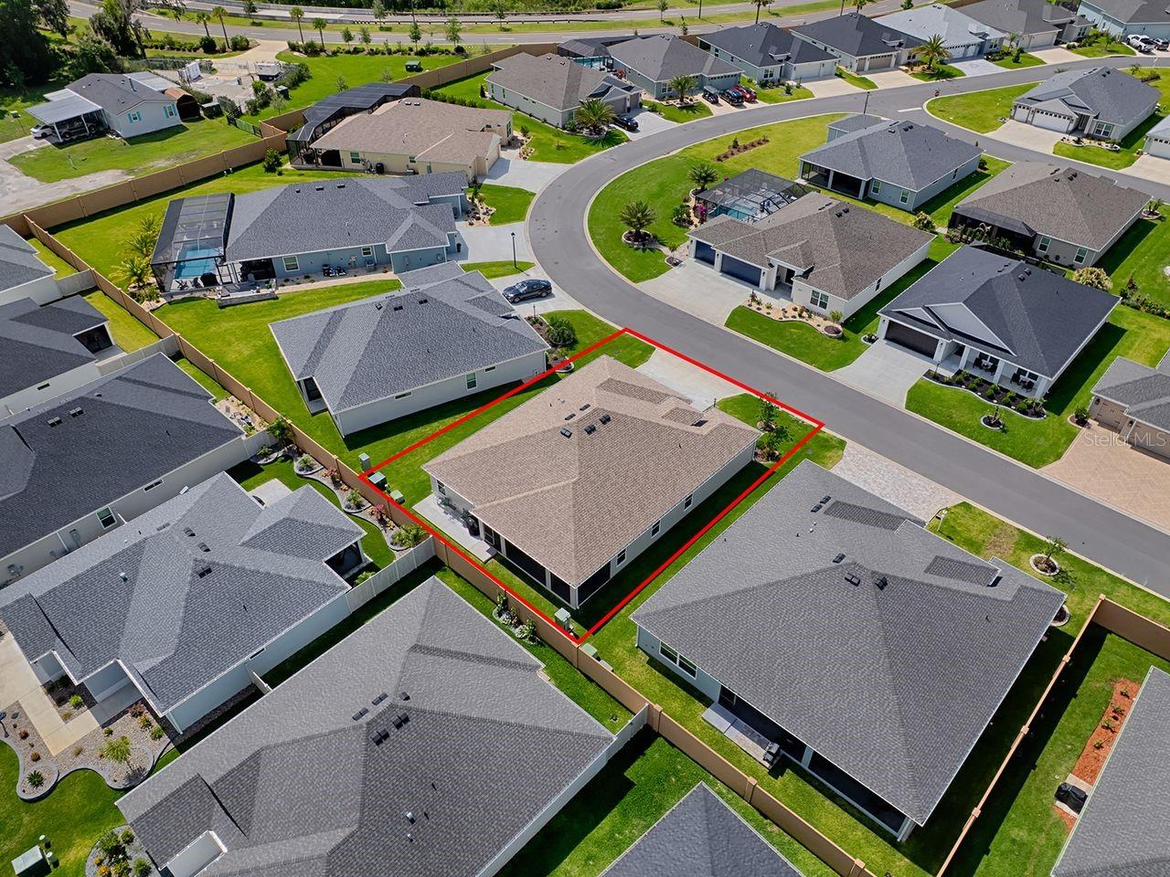 VILLAGES/SOUTHERN OAKS UN 115 - Residential
