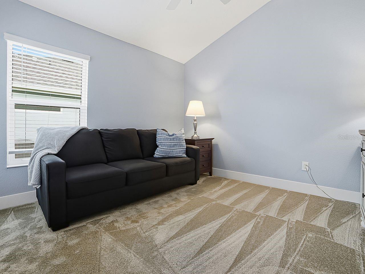 VILLAGES/SOUTHERN OAKS UN 115 - Residential