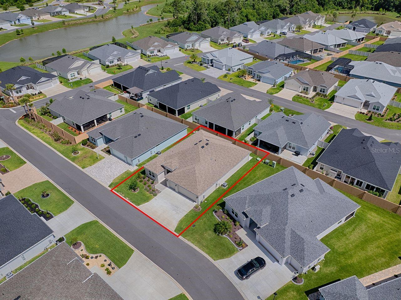 VILLAGES/SOUTHERN OAKS UN 115 - Residential