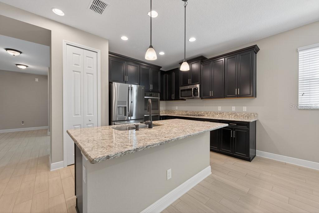 K-BAR RANCH-PCL J - Residential