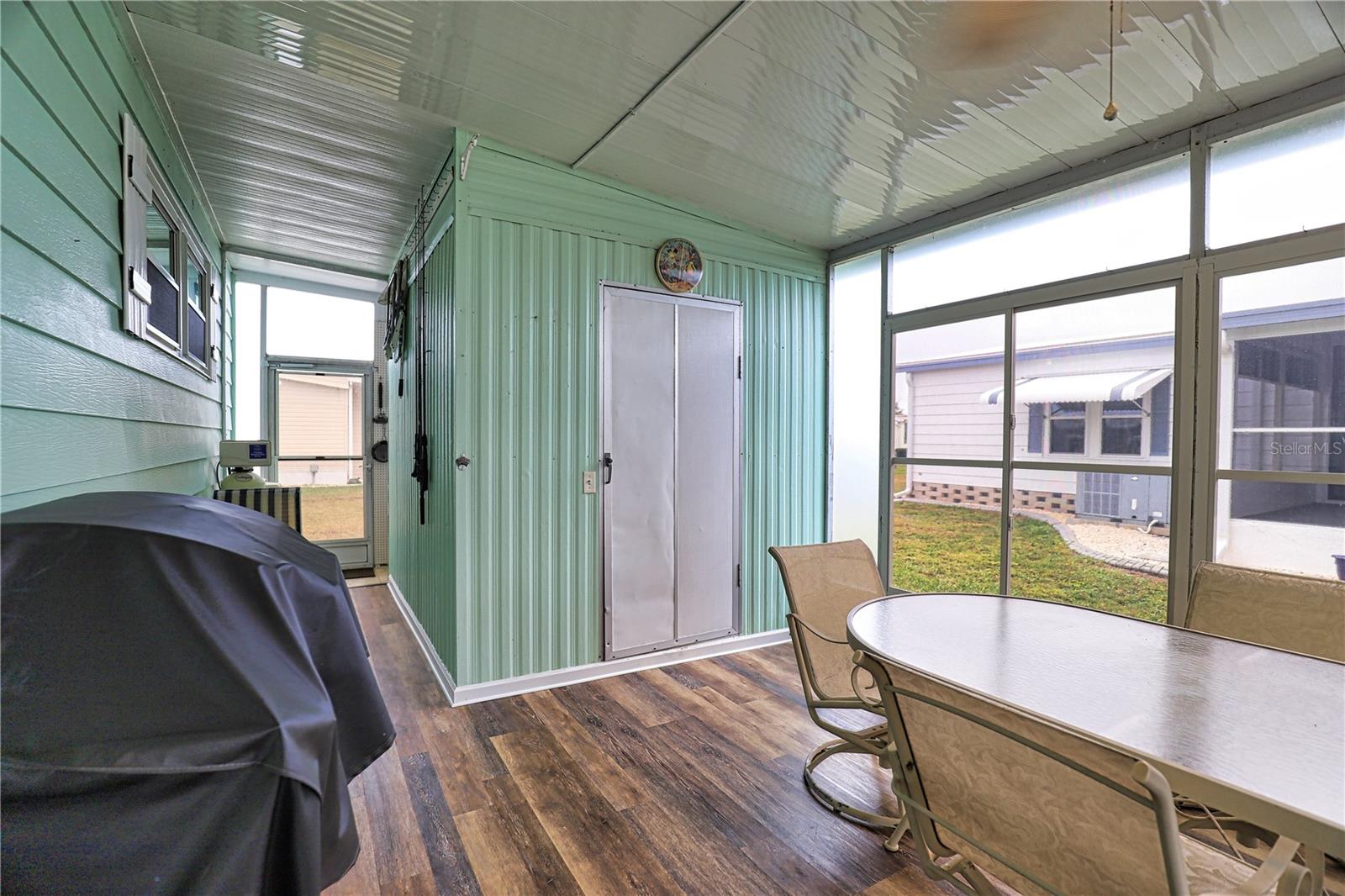 LA CASA MHP CO-OP - Residential