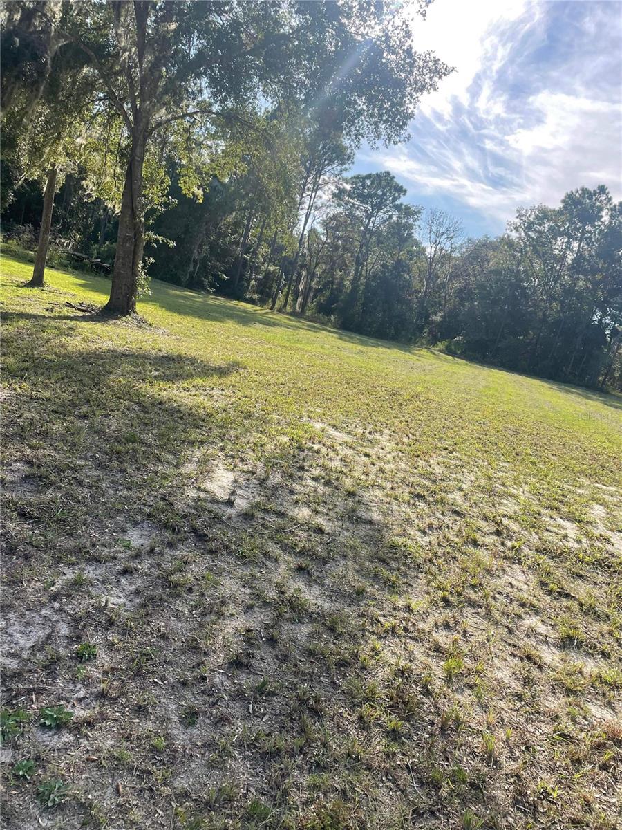 FLORIDA HLNDS - Land