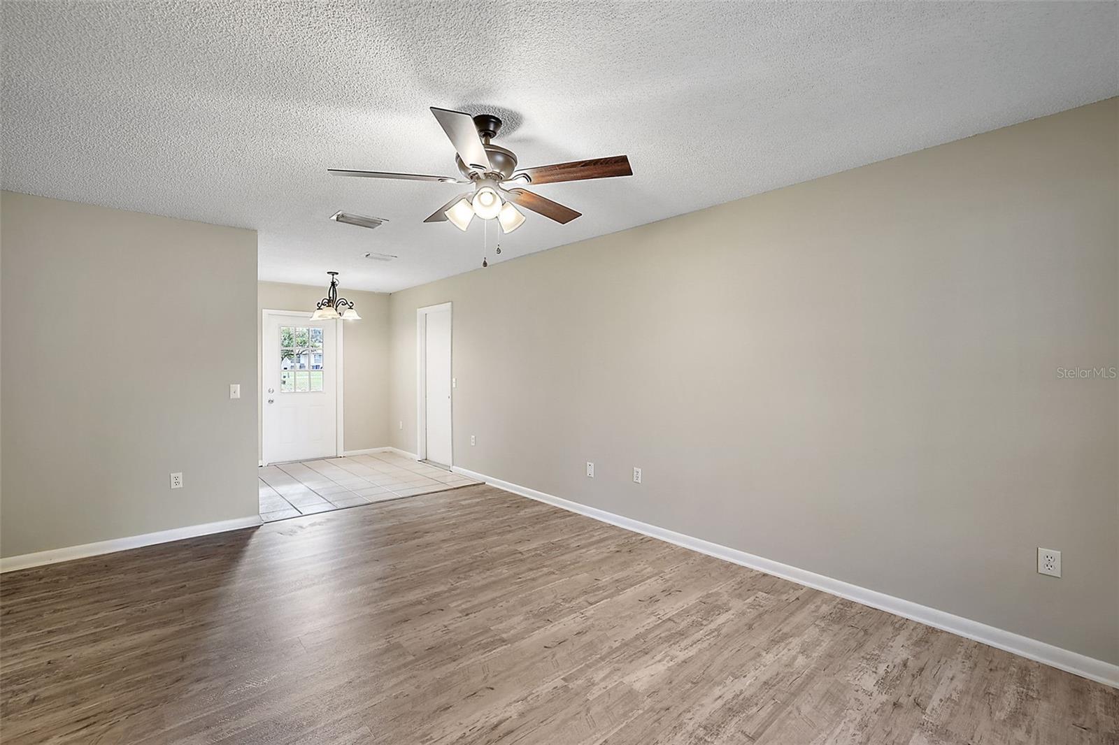 EUSTIS CRICKET LAKE VILLAGE ADD 03 - Residential