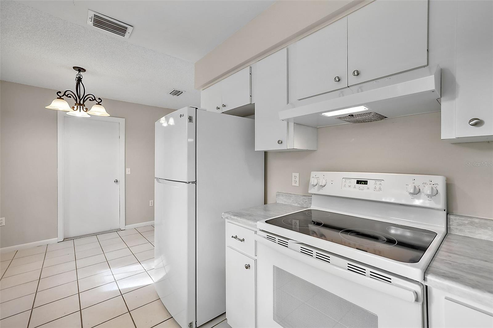 EUSTIS CRICKET LAKE VILLAGE ADD 03 - Residential