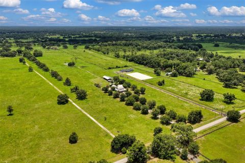 Tiny photo for 9897 NW 160 Avenue, Morriston, FL 32668 (MLS # OM727467)