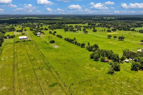 Tiny photo for 9897 NW 160 Avenue, Morriston, FL 32668 (MLS # OM727467)