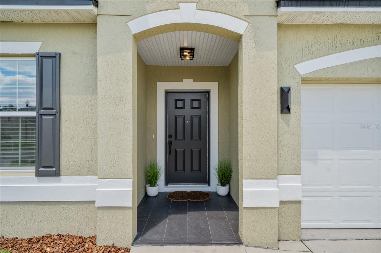 880 NW 251ST DRIVE