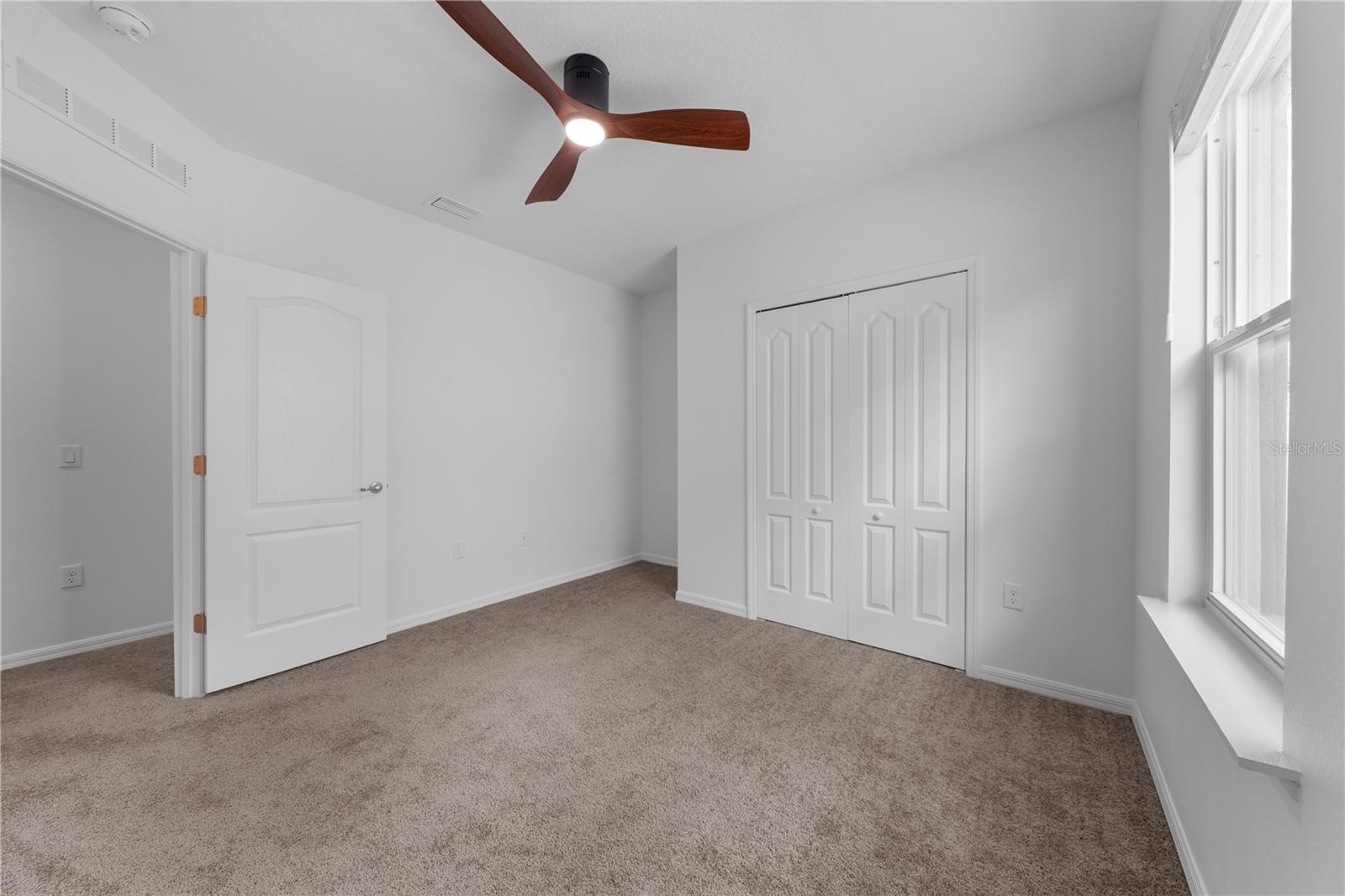NEWBERRY CORNERS PH LLL PB 35 PG 91 - Residential