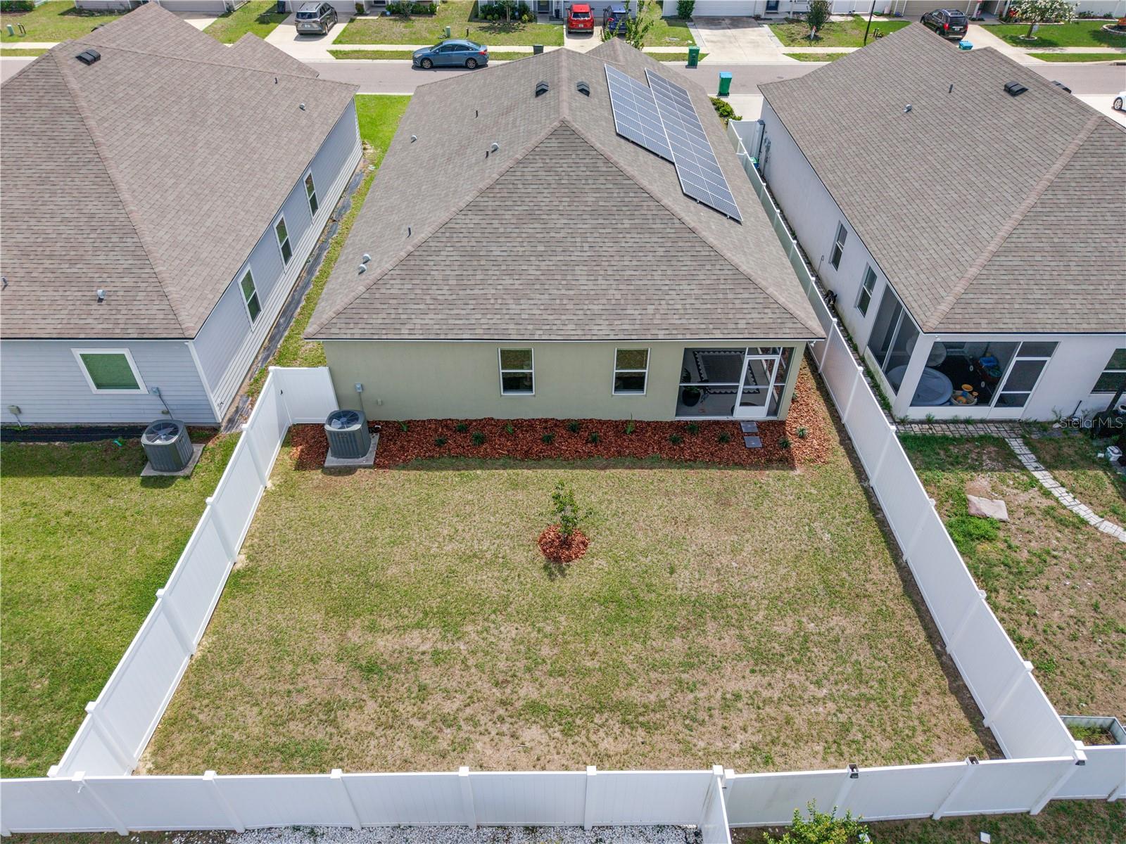NEWBERRY CORNERS PH LLL PB 35 PG 91 - Residential