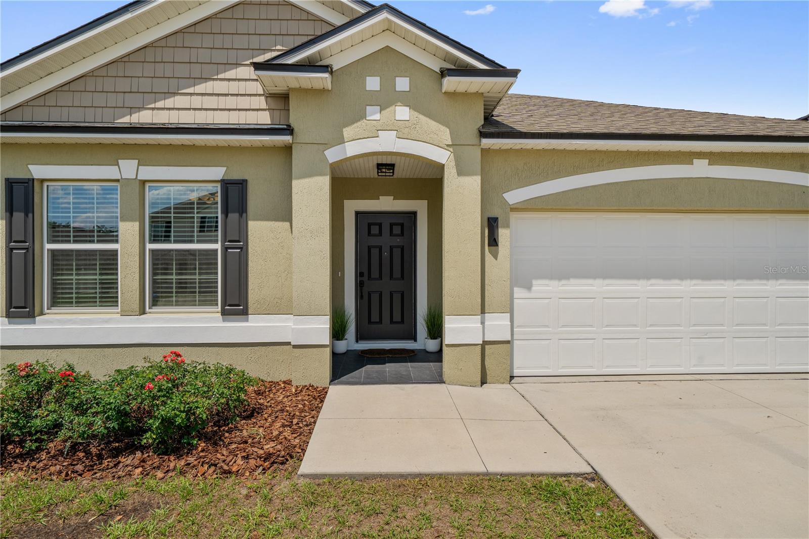 NEWBERRY CORNERS PH LLL PB 35 PG 91 - Residential