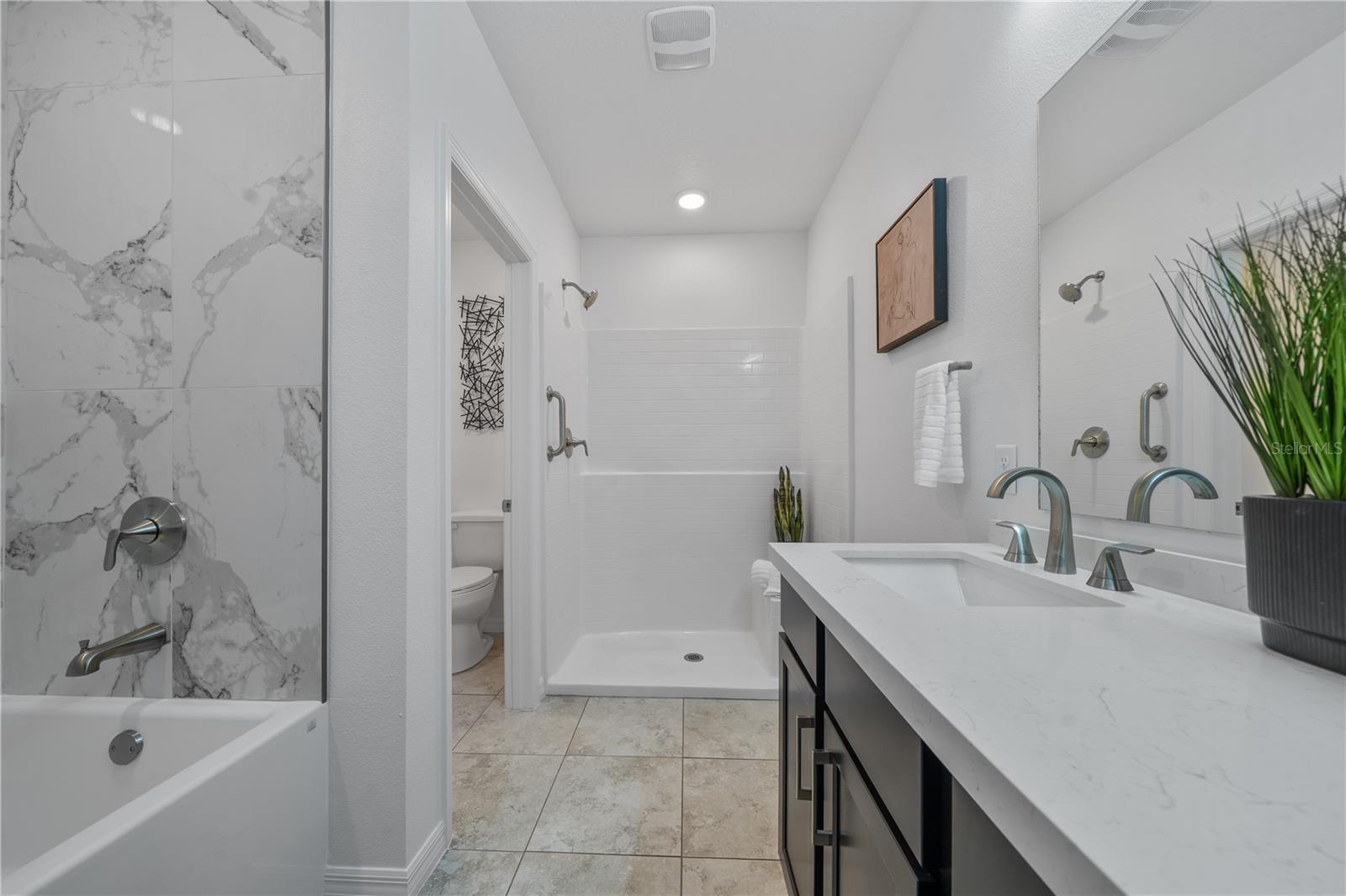 NEWBERRY CORNERS PH LLL PB 35 PG 91 - Residential