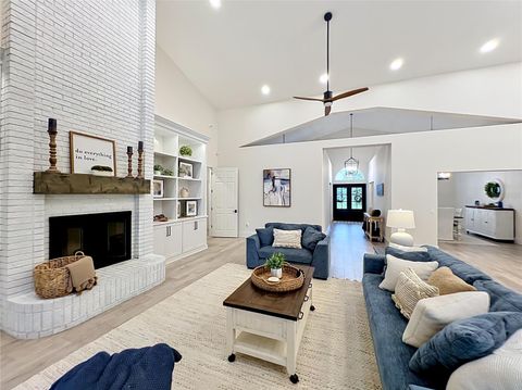 Tiny photo for 34449 Parkview Avenue, Eustis, FL 32736 (MLS # O6409420)