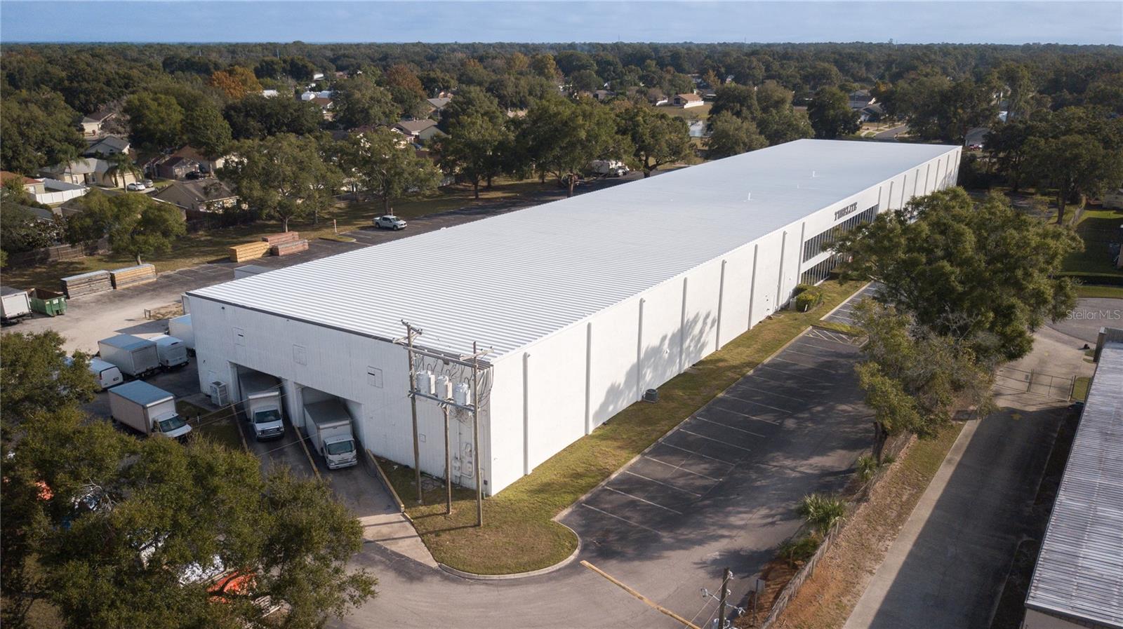 SEMORAN BUS CENTER CONDO - Commercial Sale