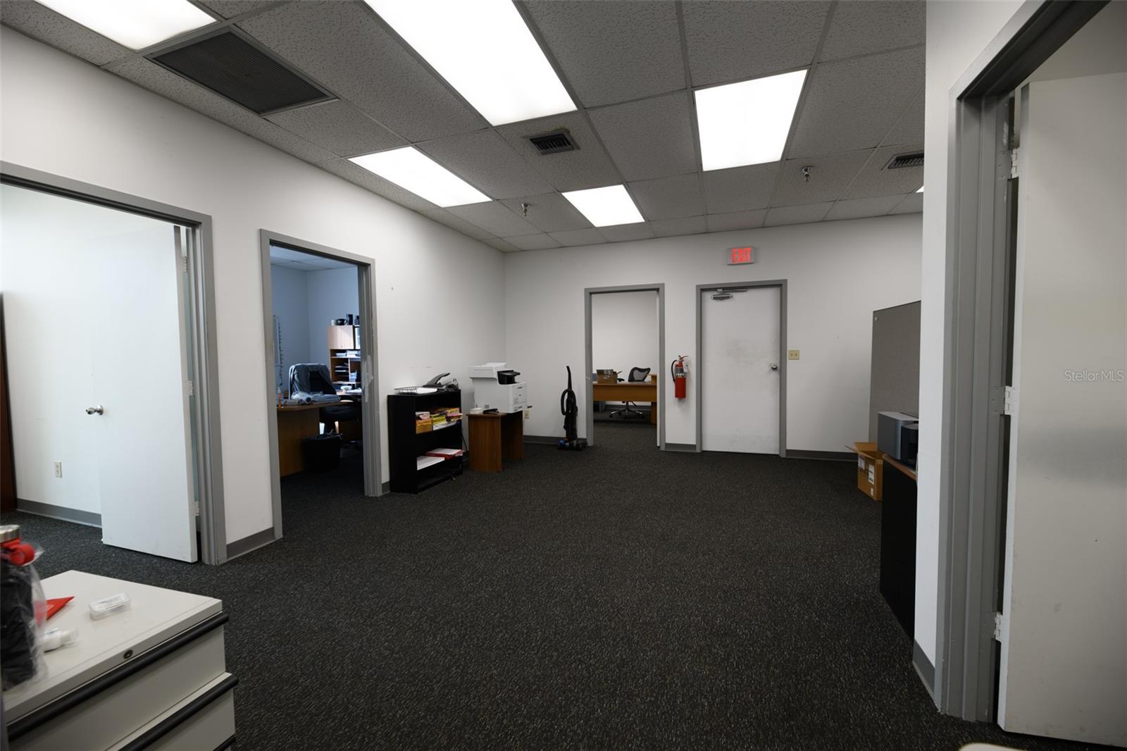 SEMORAN BUS CENTER CONDO - Commercial Sale