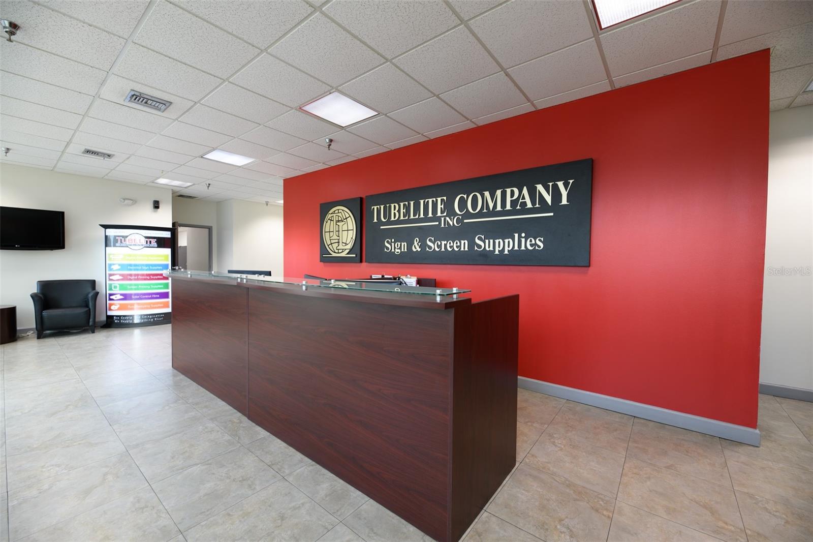 SEMORAN BUS CENTER CONDO - Commercial Sale