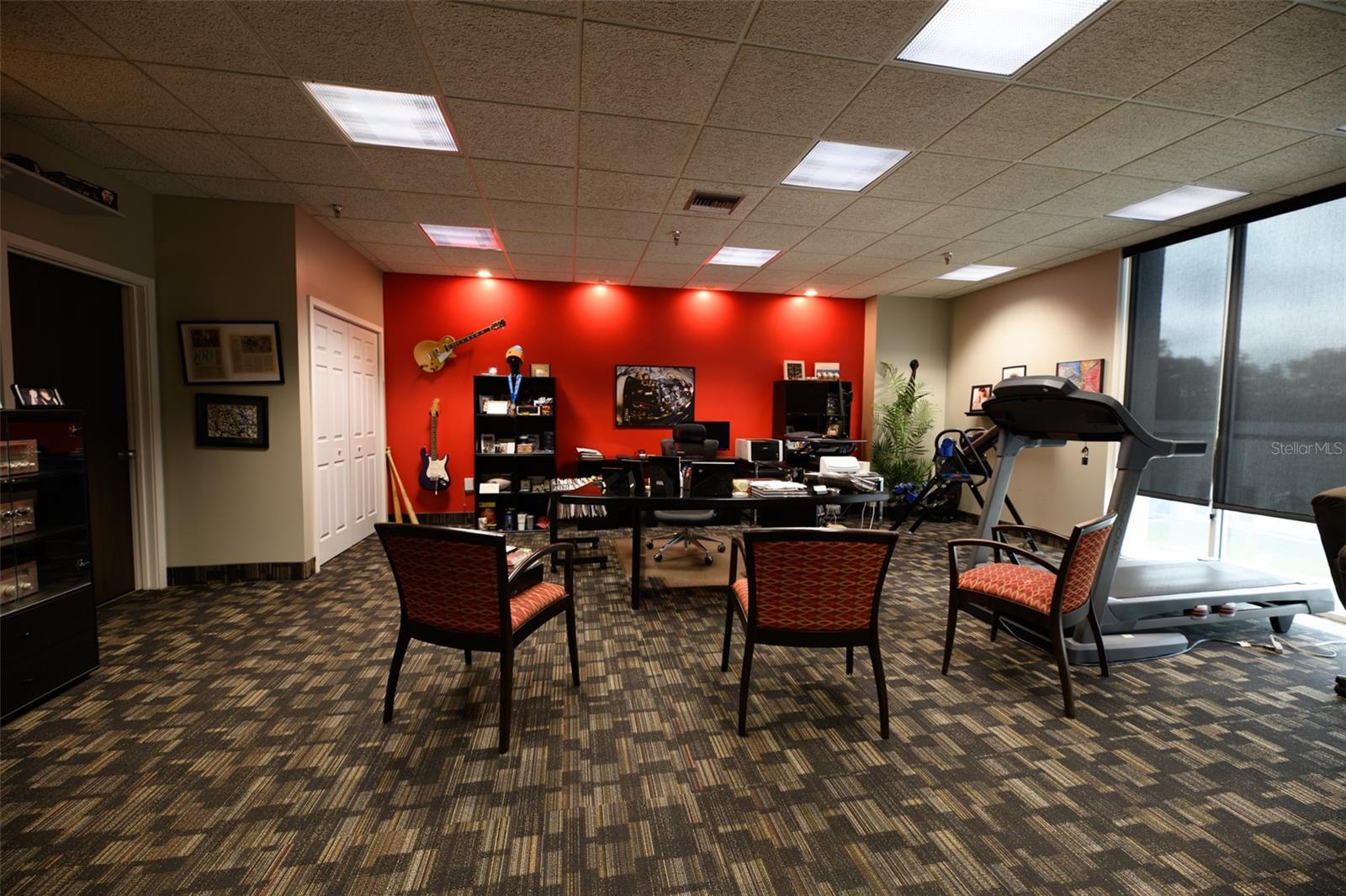 SEMORAN BUS CENTER CONDO - Commercial Sale