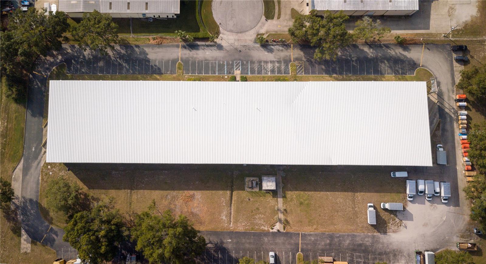 SEMORAN BUS CENTER CONDO - Commercial Sale