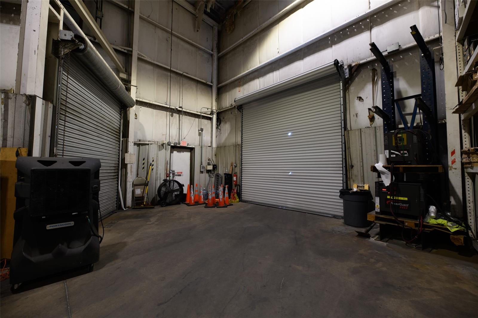 SEMORAN BUS CENTER CONDO - Commercial Sale