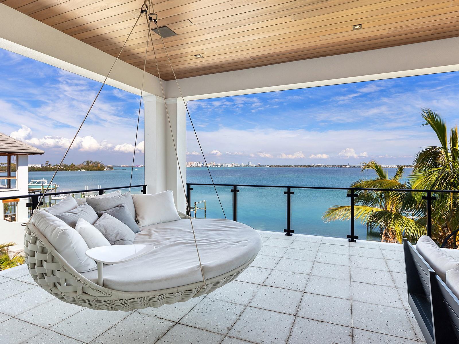 LIDO SHORES - Residential