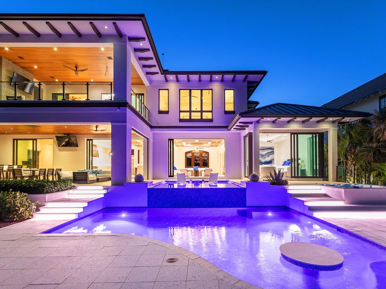 LIDO SHORES - Residential