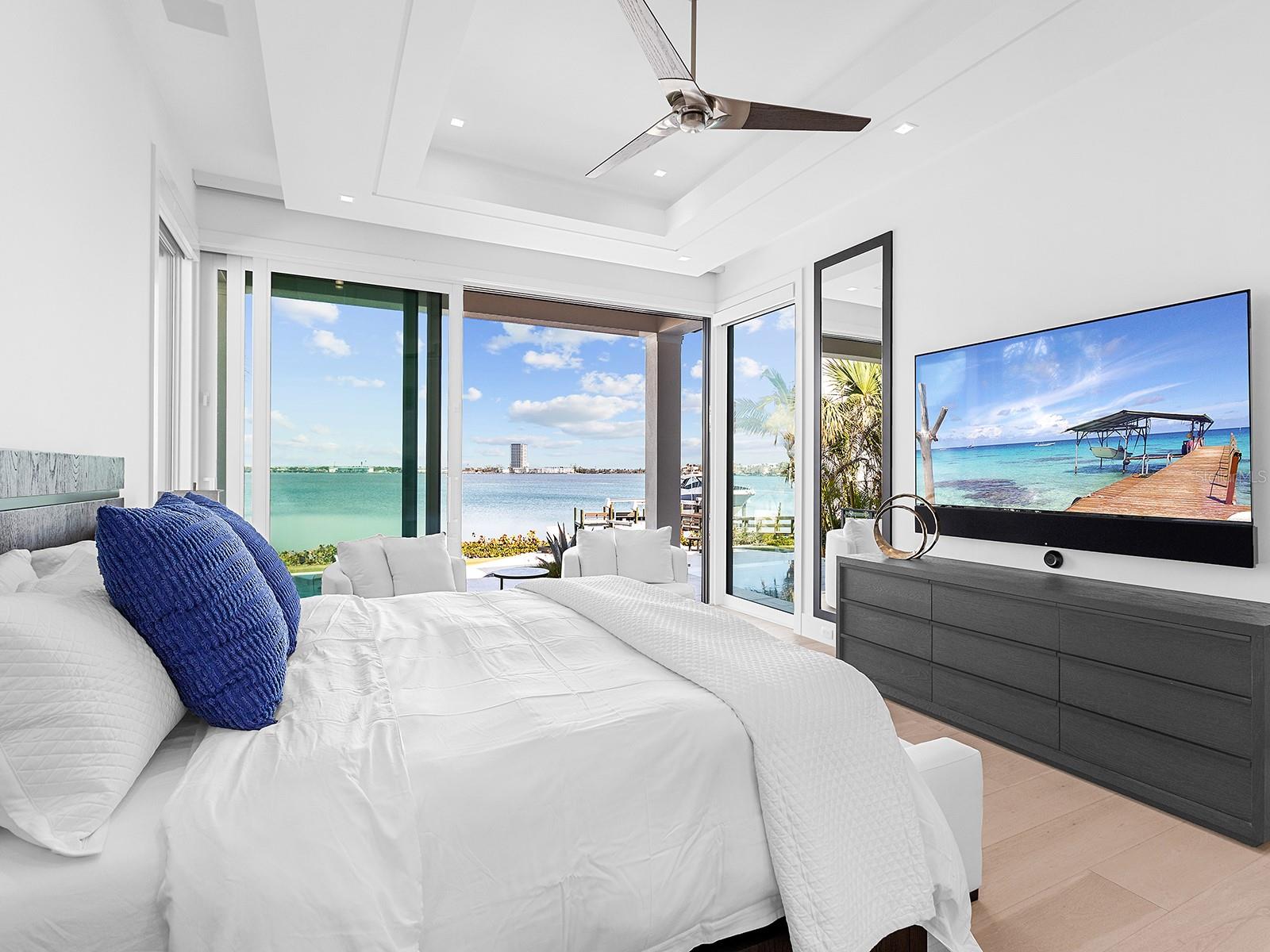 LIDO SHORES - Residential