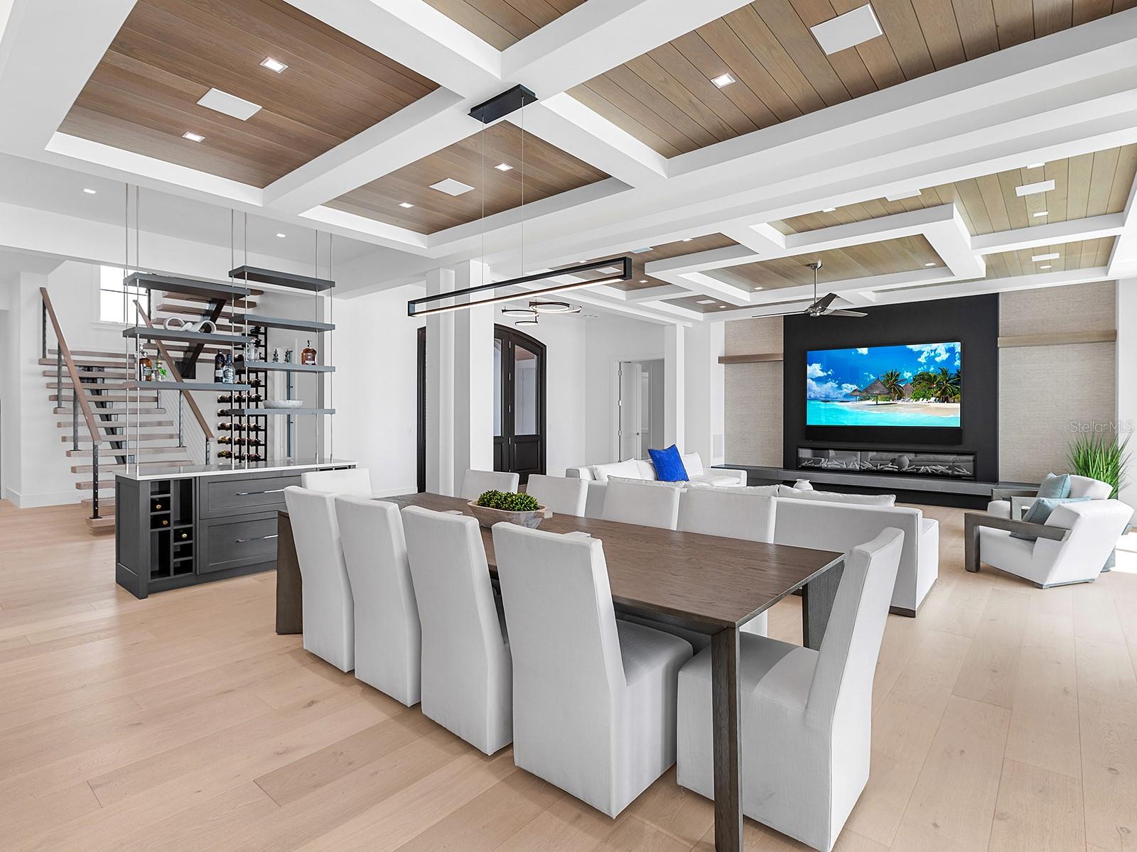 LIDO SHORES - Residential