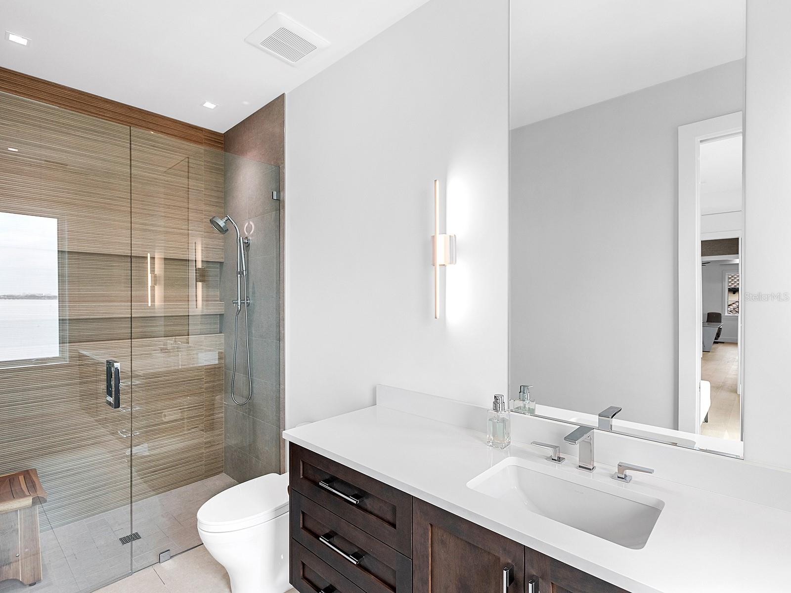 LIDO SHORES - Residential