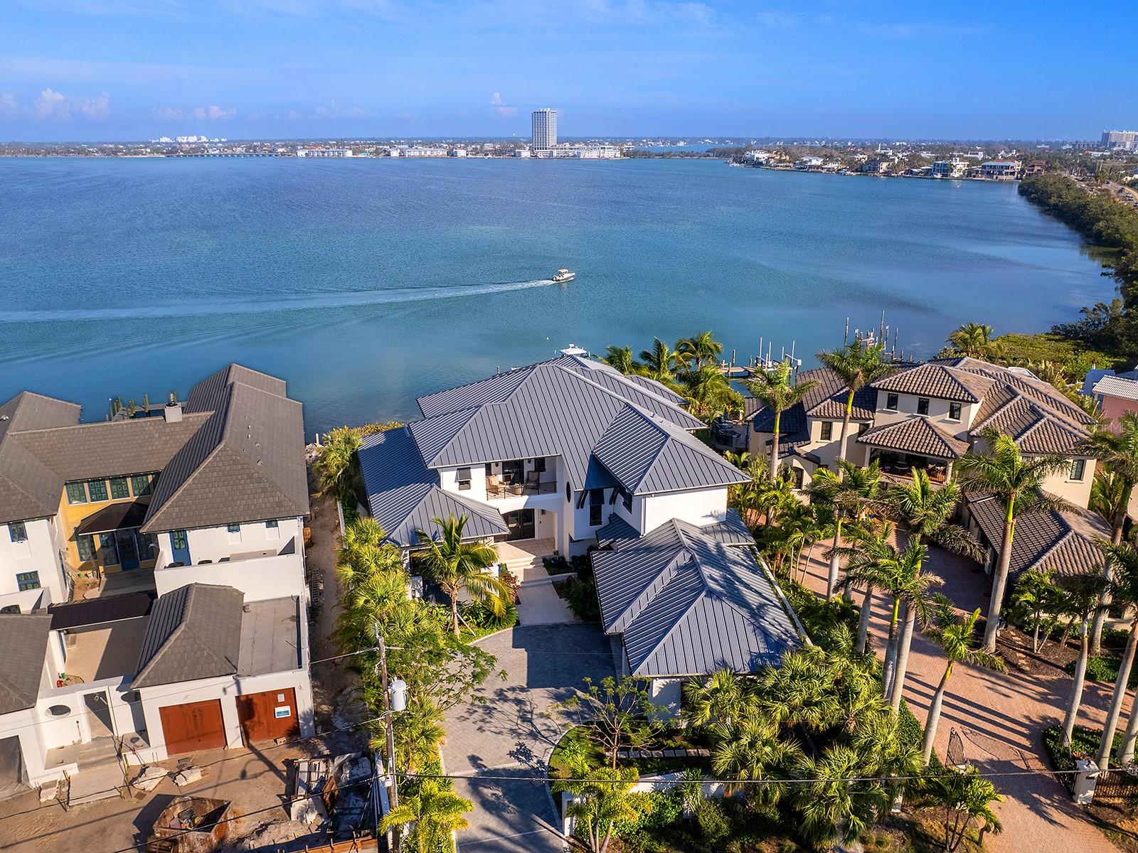 LIDO SHORES - Residential