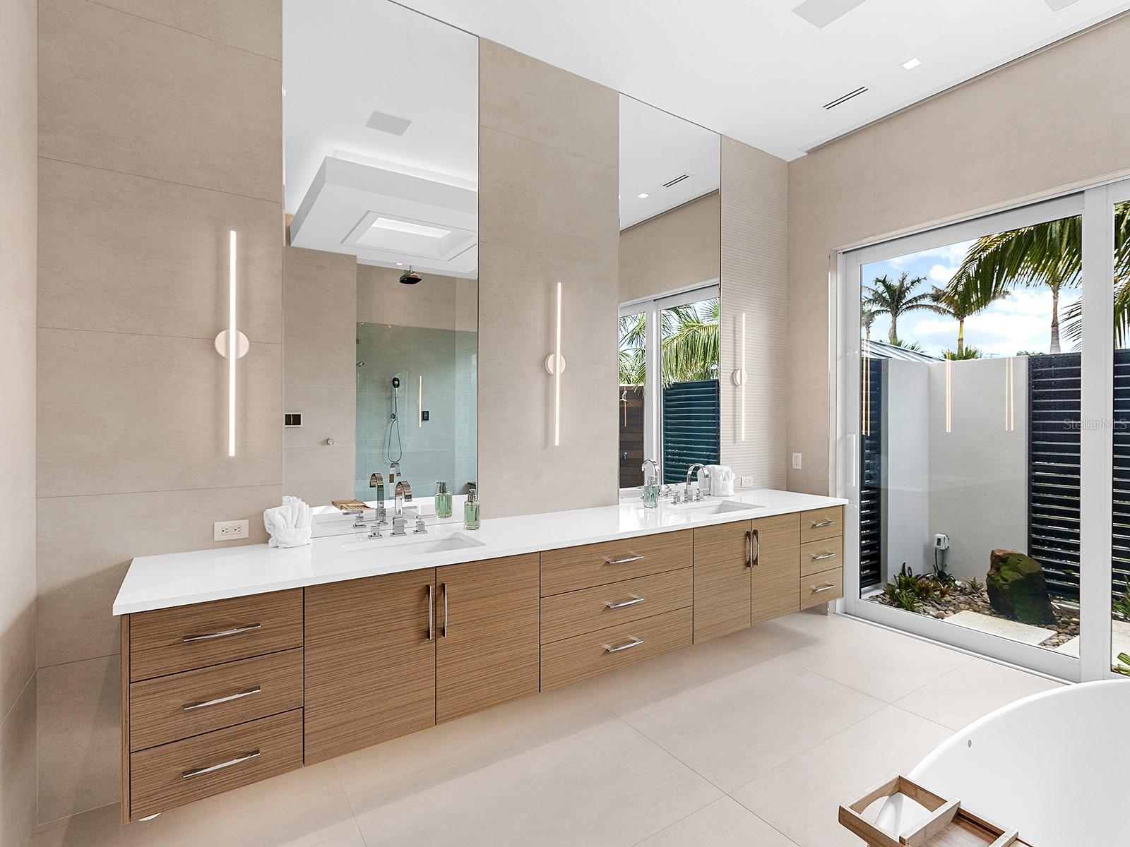 LIDO SHORES - Residential