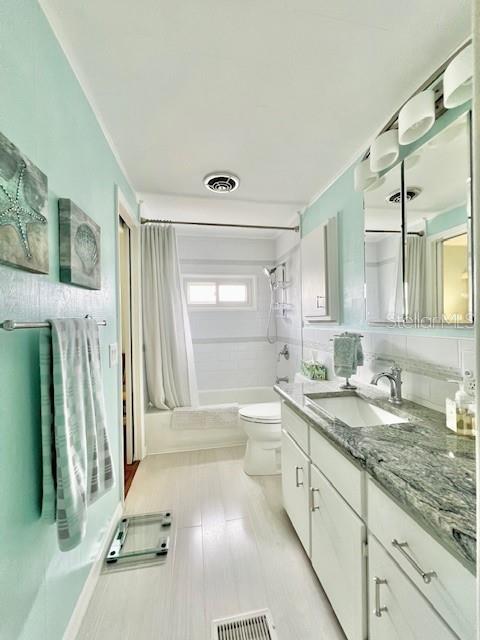 FAIRWAY VILLAGE MOBILE HOME PARK UNREC - Residential