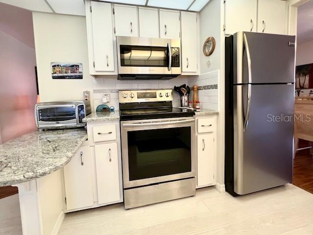 FAIRWAY VILLAGE MOBILE HOME PARK UNREC - Residential