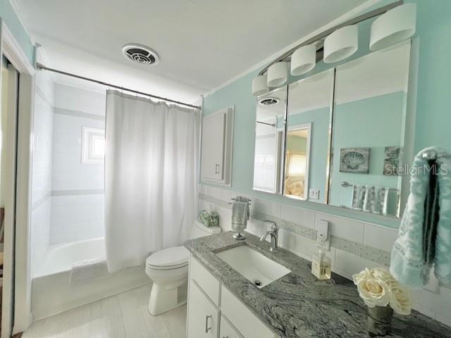 FAIRWAY VILLAGE MOBILE HOME PARK UNREC - Residential