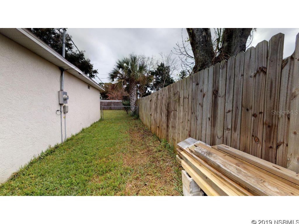 Florida Shores 01 - Residential