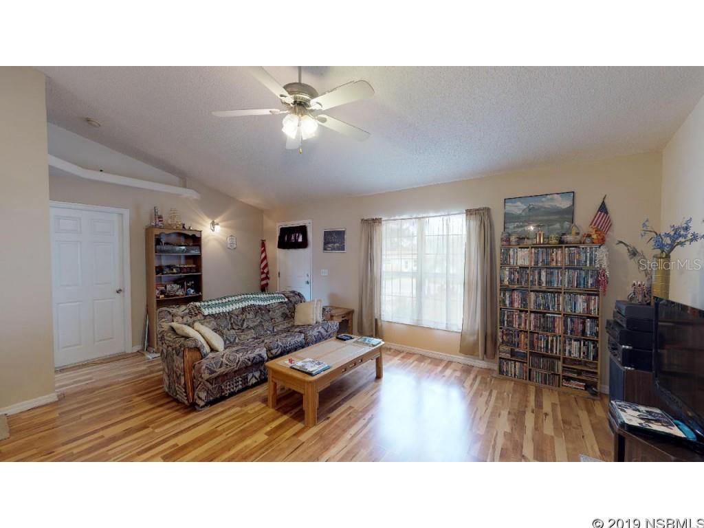 Florida Shores 01 - Residential