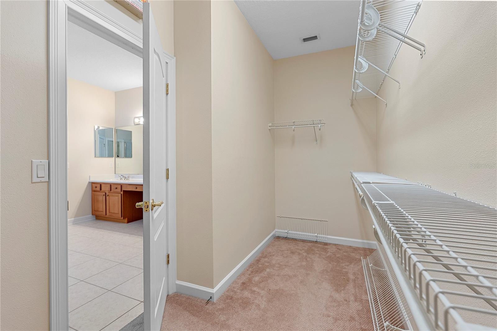 BEAR STONE - Residential