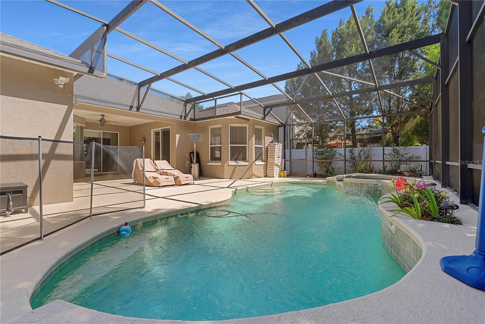 BEAR STONE - Residential