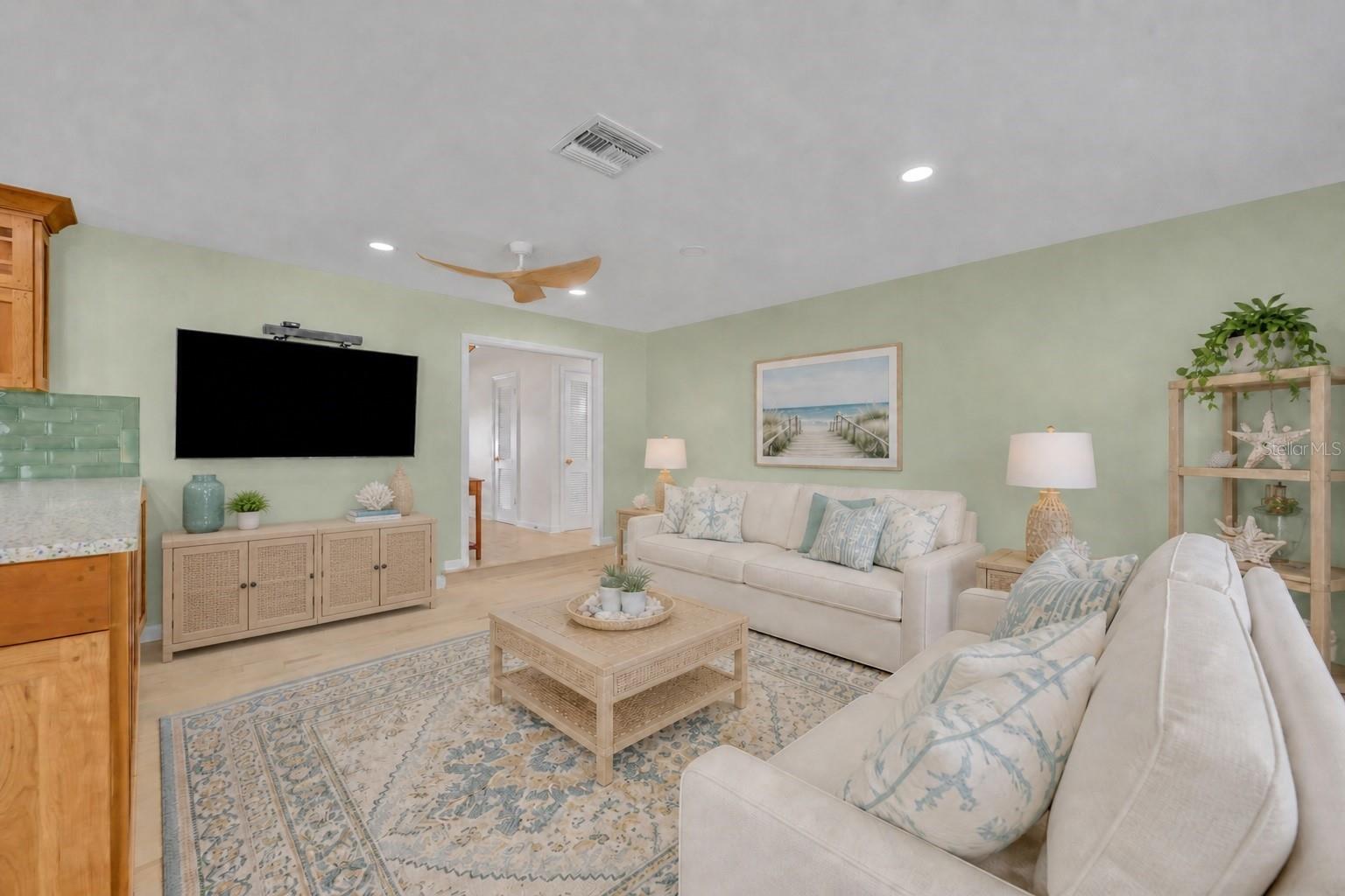 HIGHLAND PARK ESTS - Residential