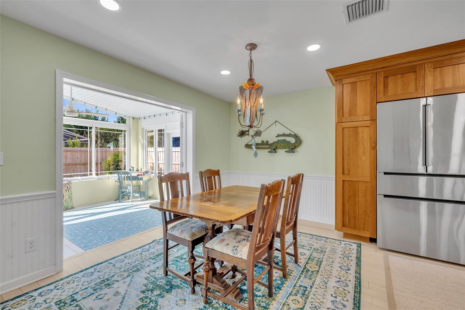 HIGHLAND PARK ESTS - Residential