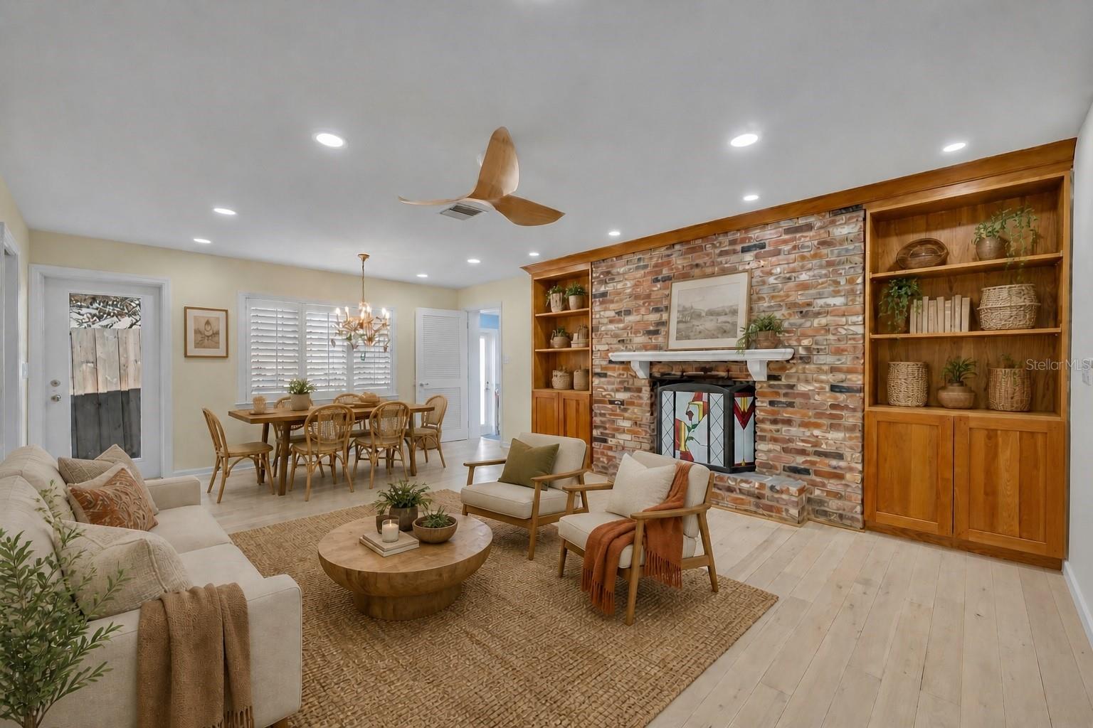 HIGHLAND PARK ESTS - Residential