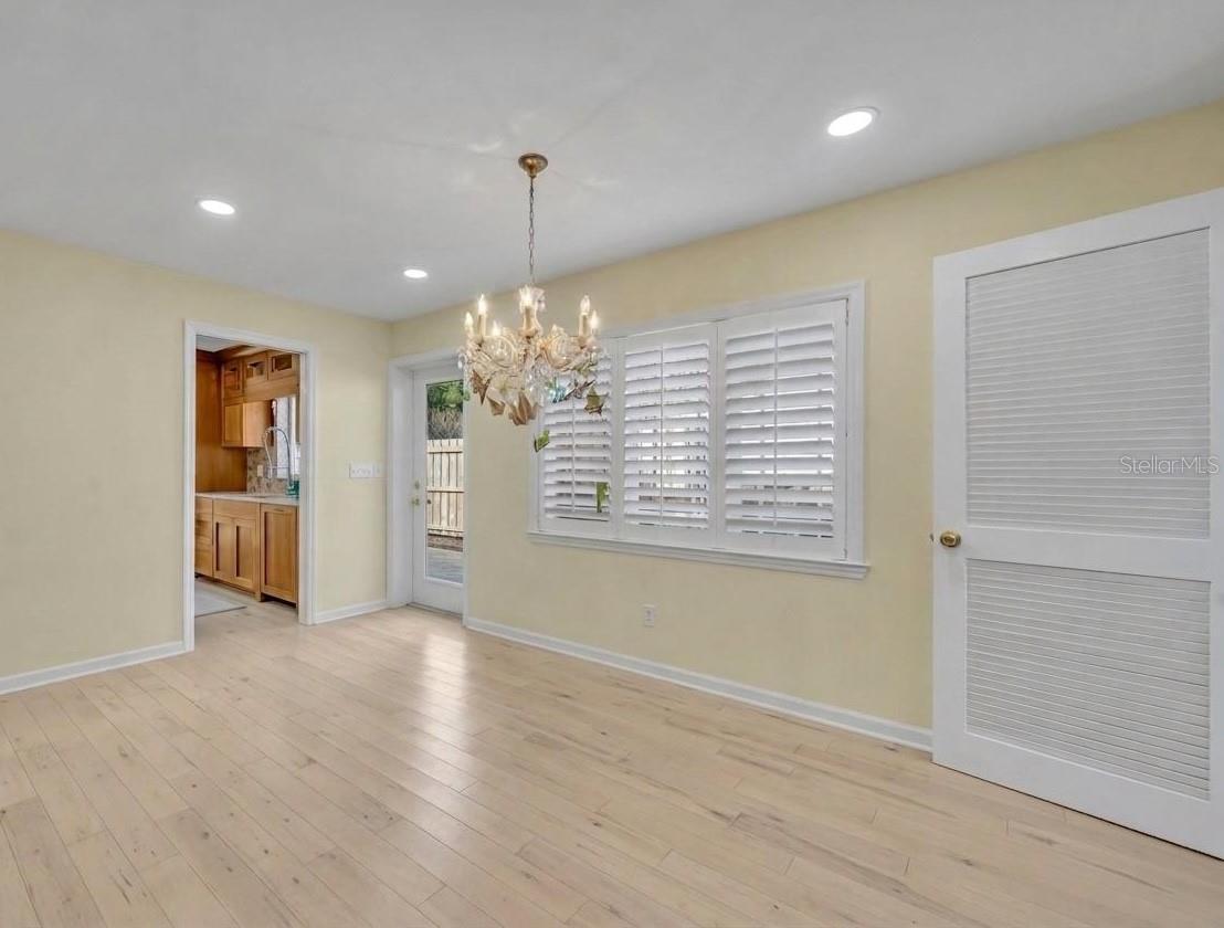 HIGHLAND PARK ESTS - Residential