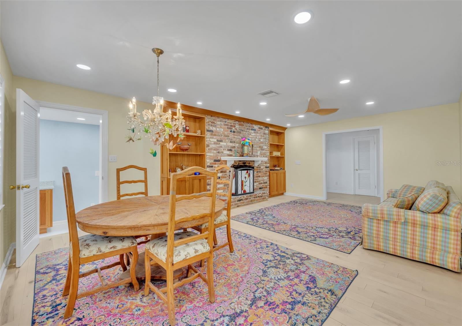 HIGHLAND PARK ESTS - Residential