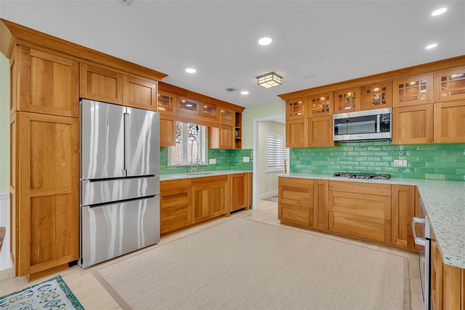 HIGHLAND PARK ESTS - Residential