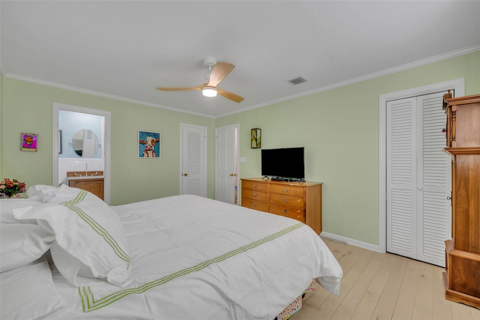 HIGHLAND PARK ESTS - Residential