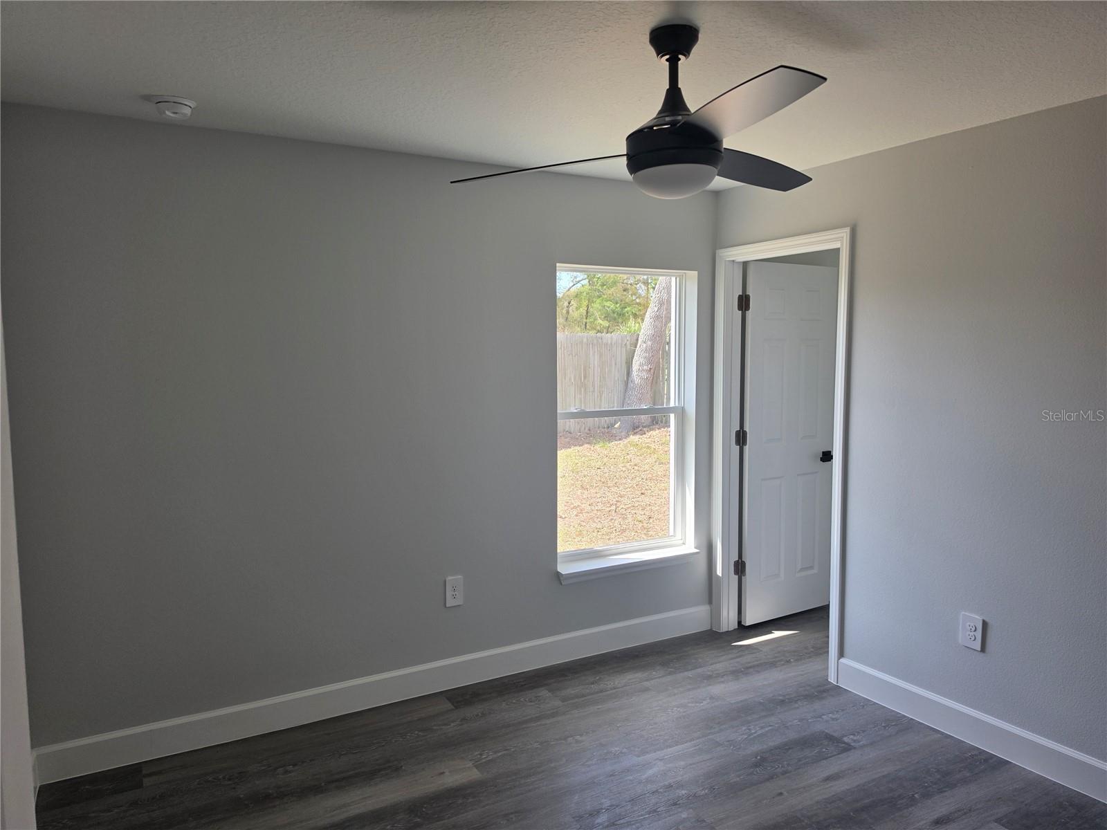 MARION OAKS #9 - Residential