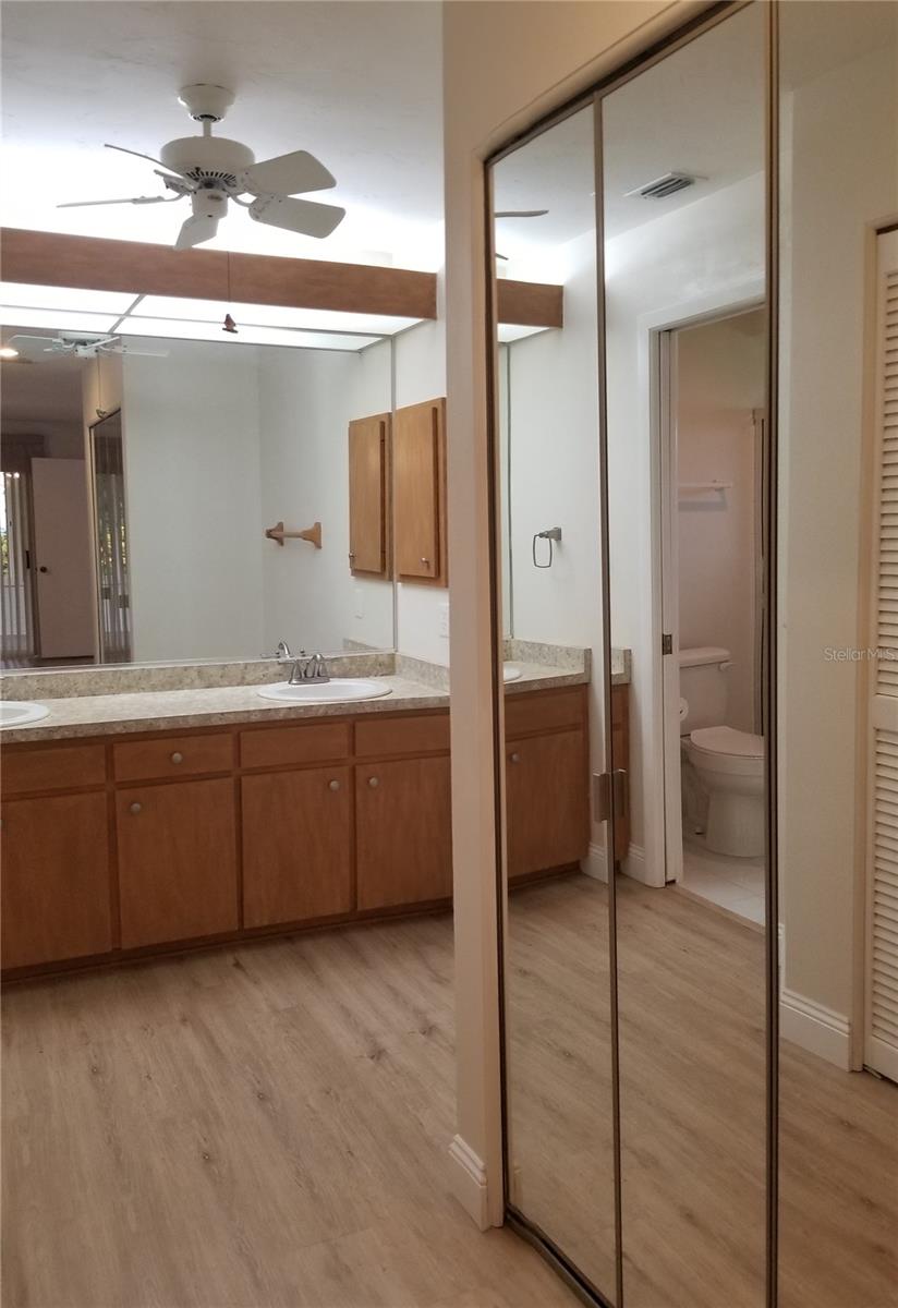 GARDEN LAKES VILLAGE SEC 4 - Residential Lease