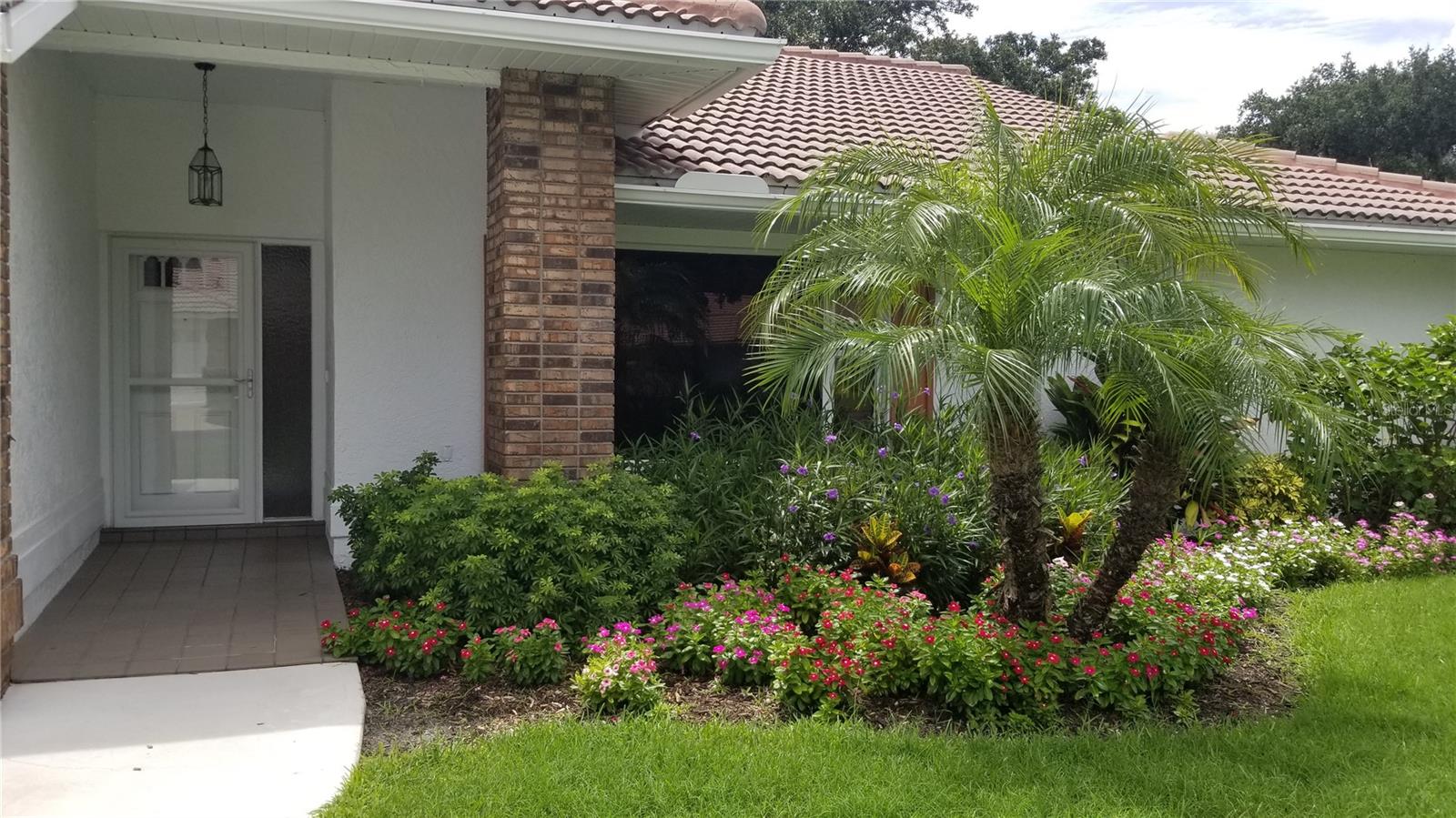 GARDEN LAKES VILLAGE SEC 4 - Residential Lease