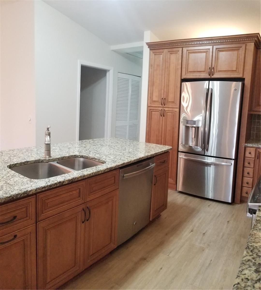 GARDEN LAKES VILLAGE SEC 4 - Residential Lease