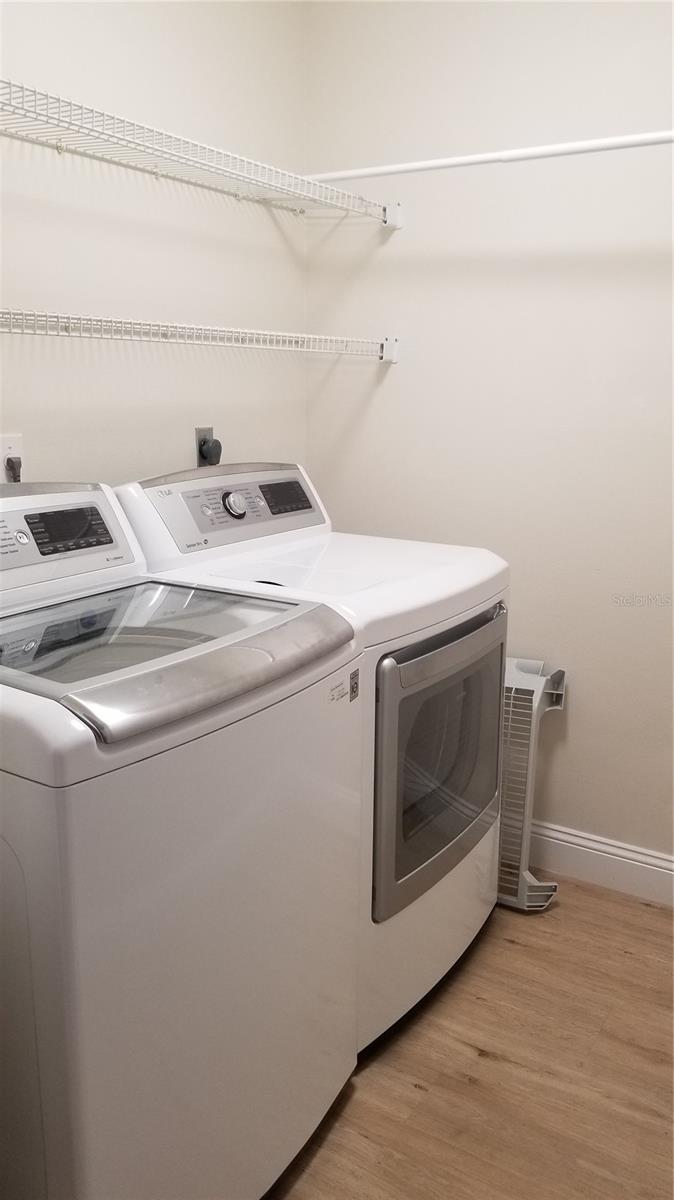 GARDEN LAKES VILLAGE SEC 4 - Residential Lease