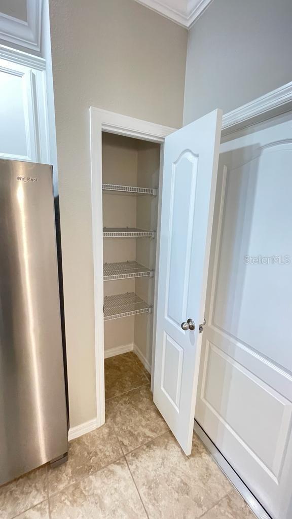 LUCAYA LAKE CLUB TWNHMS PH 2B - Residential Lease