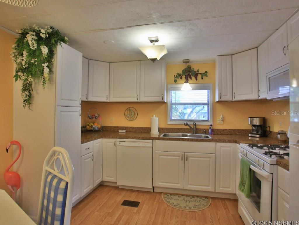 Friendly Shores Coop - Residential